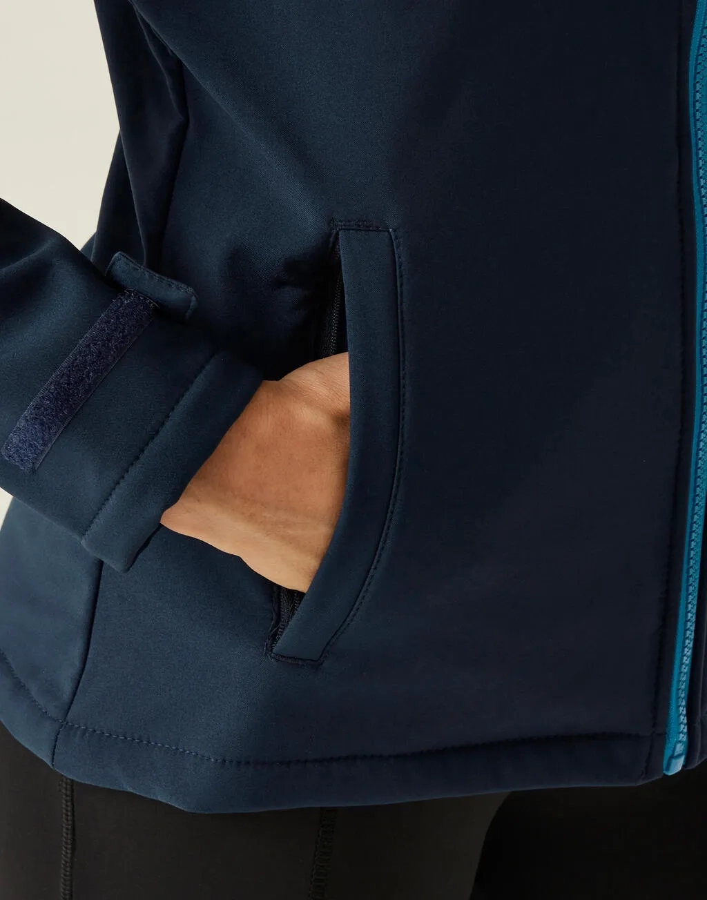 Women's Venturer 3-Layer Hooded Softshell Jacket