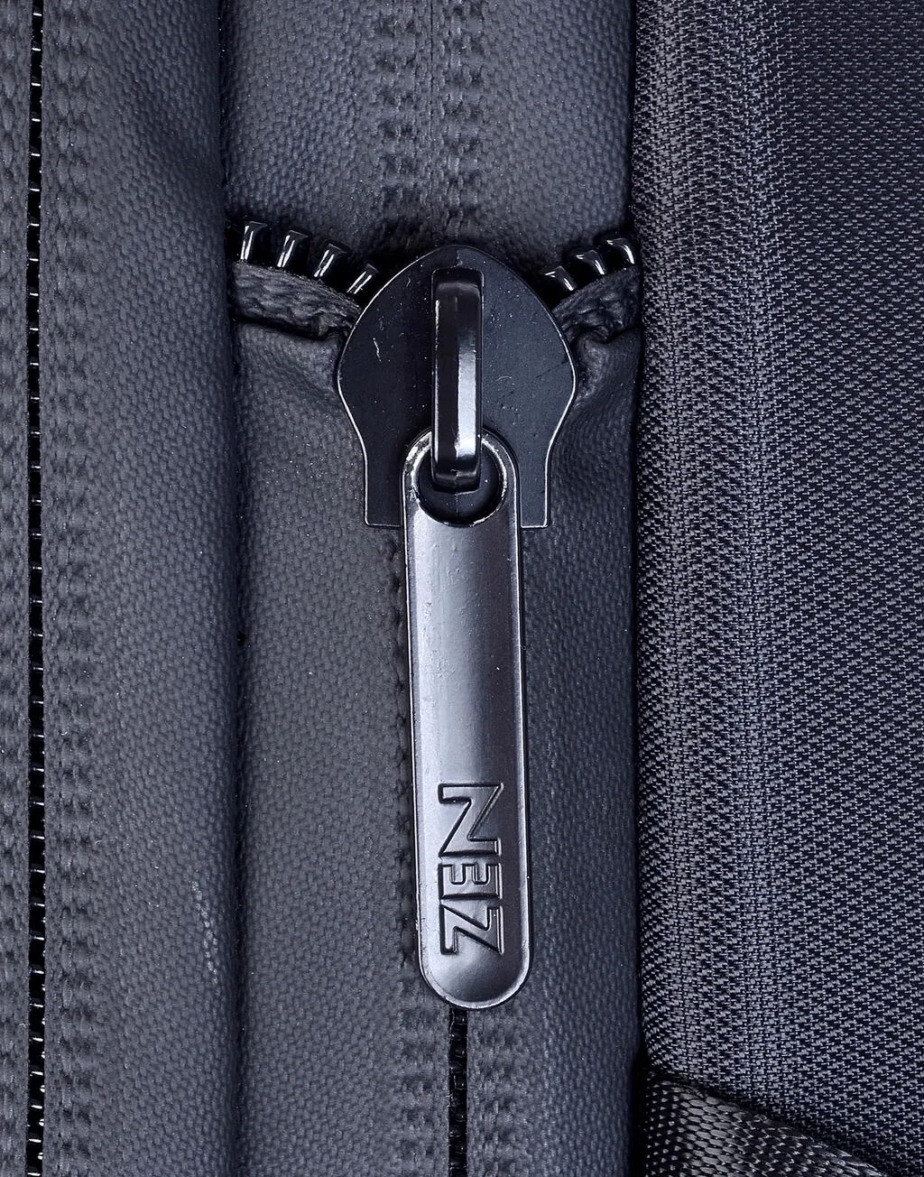 Topaz Boarding Laptop Bag