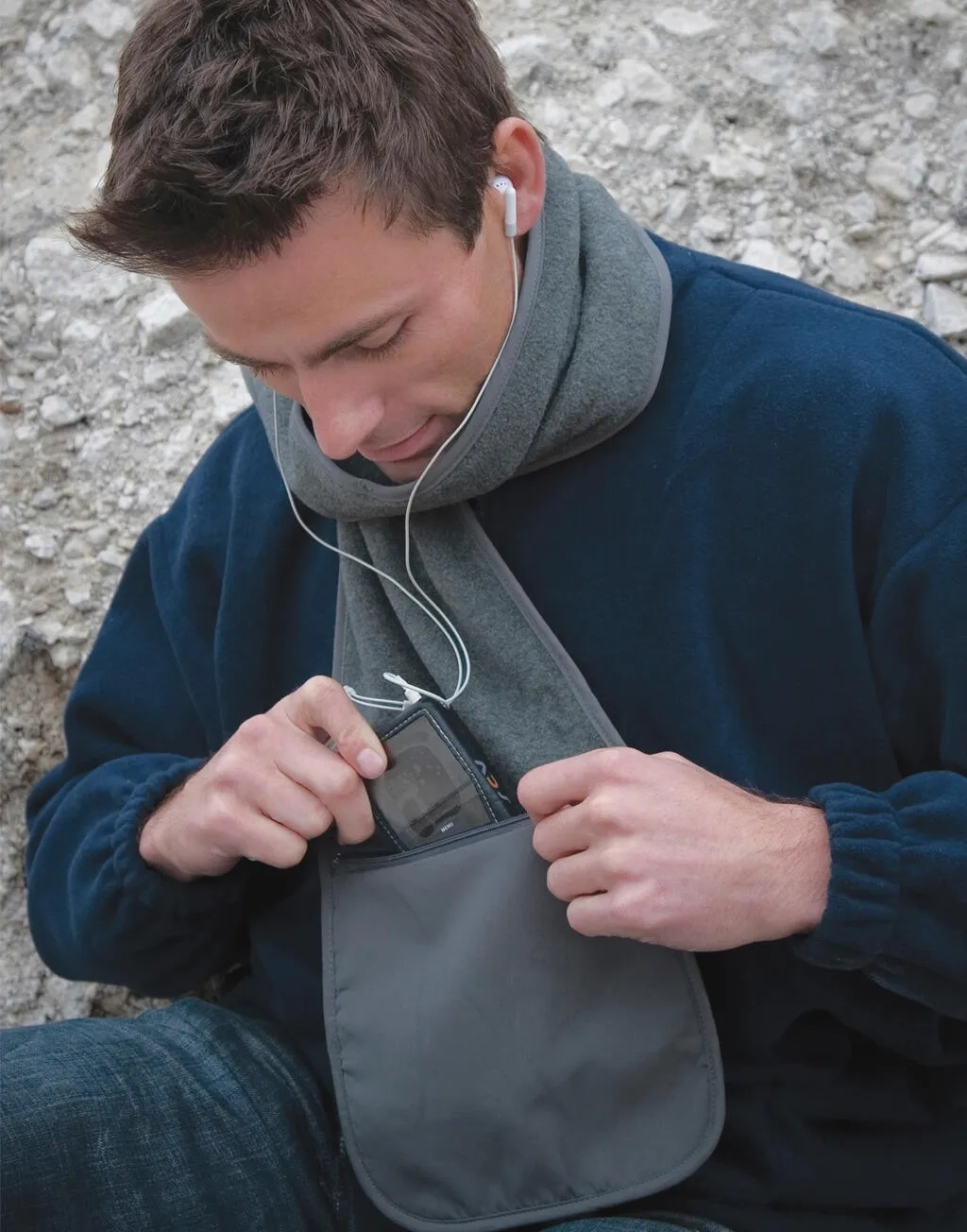 Fleece Scarf with Pocket