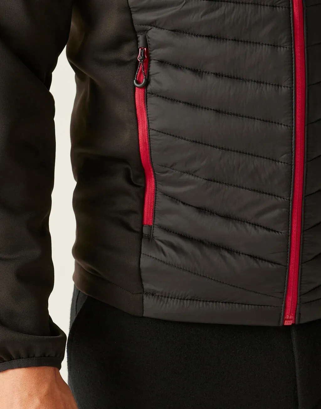 Men’s Navigate Hybrid Hooded Jacket