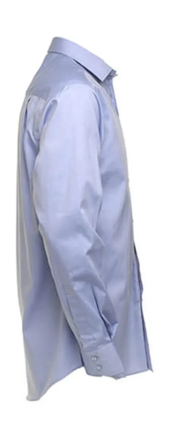 Classic Fit Premium Cutaway Oxford Shirt