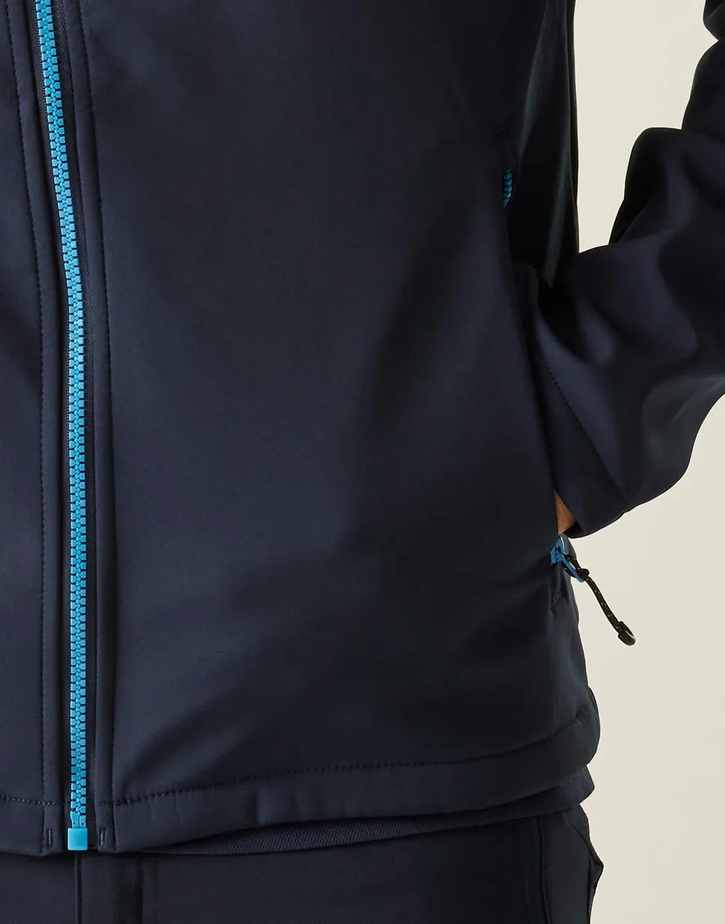 Navigate 2-Layer Hooded Softshell Jacket