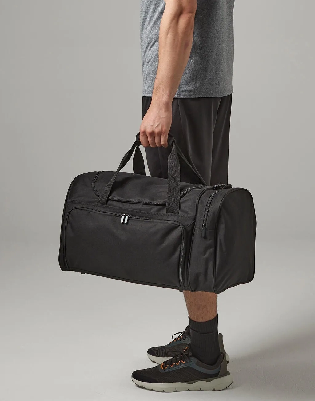 Universal Holdall