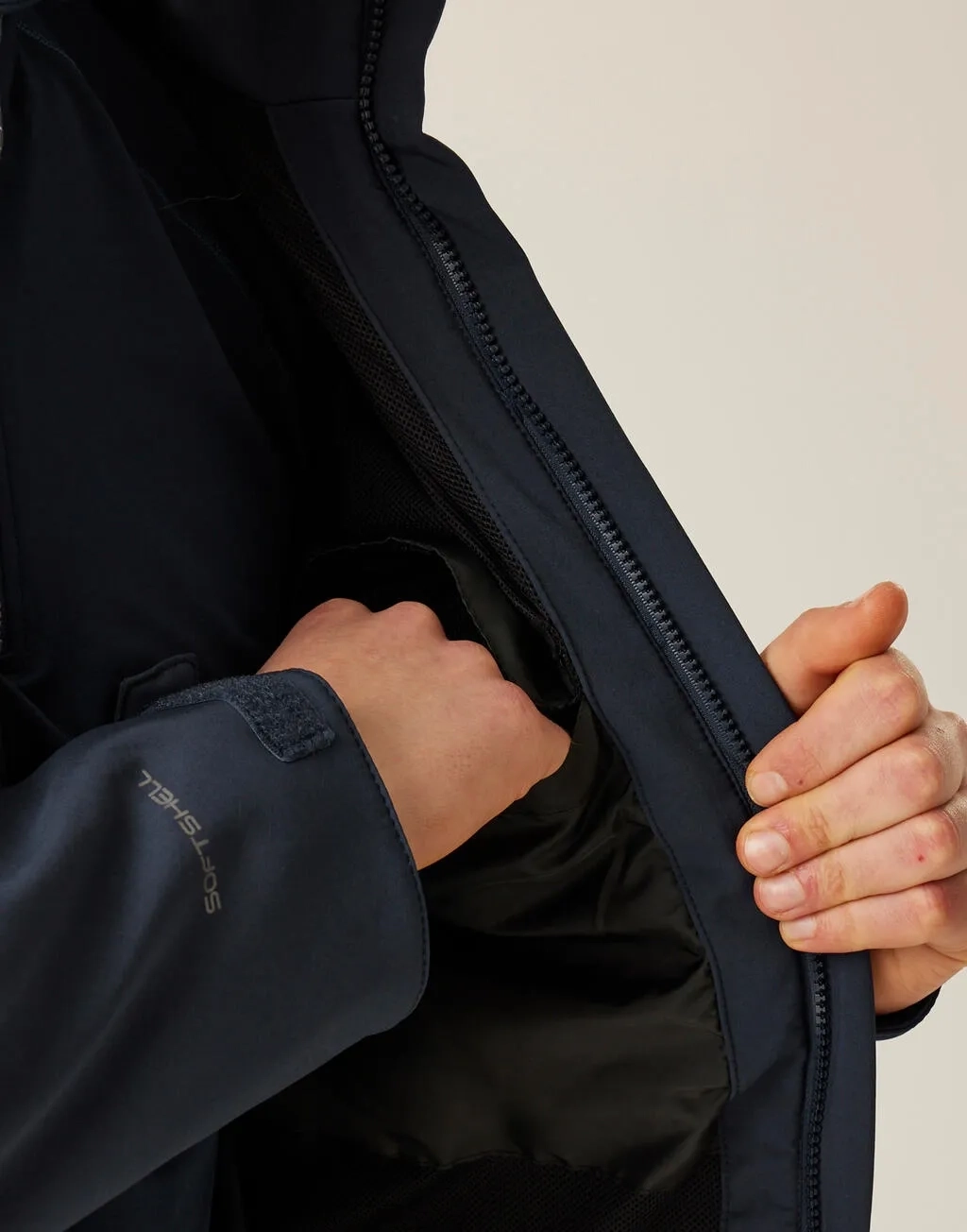 Repeller Lined Hooded Softshell