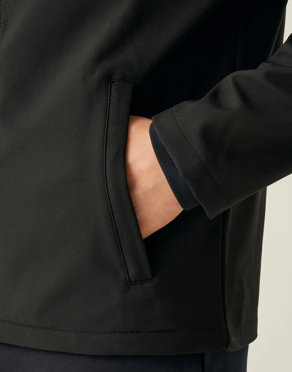 Classic Softshell Jacket