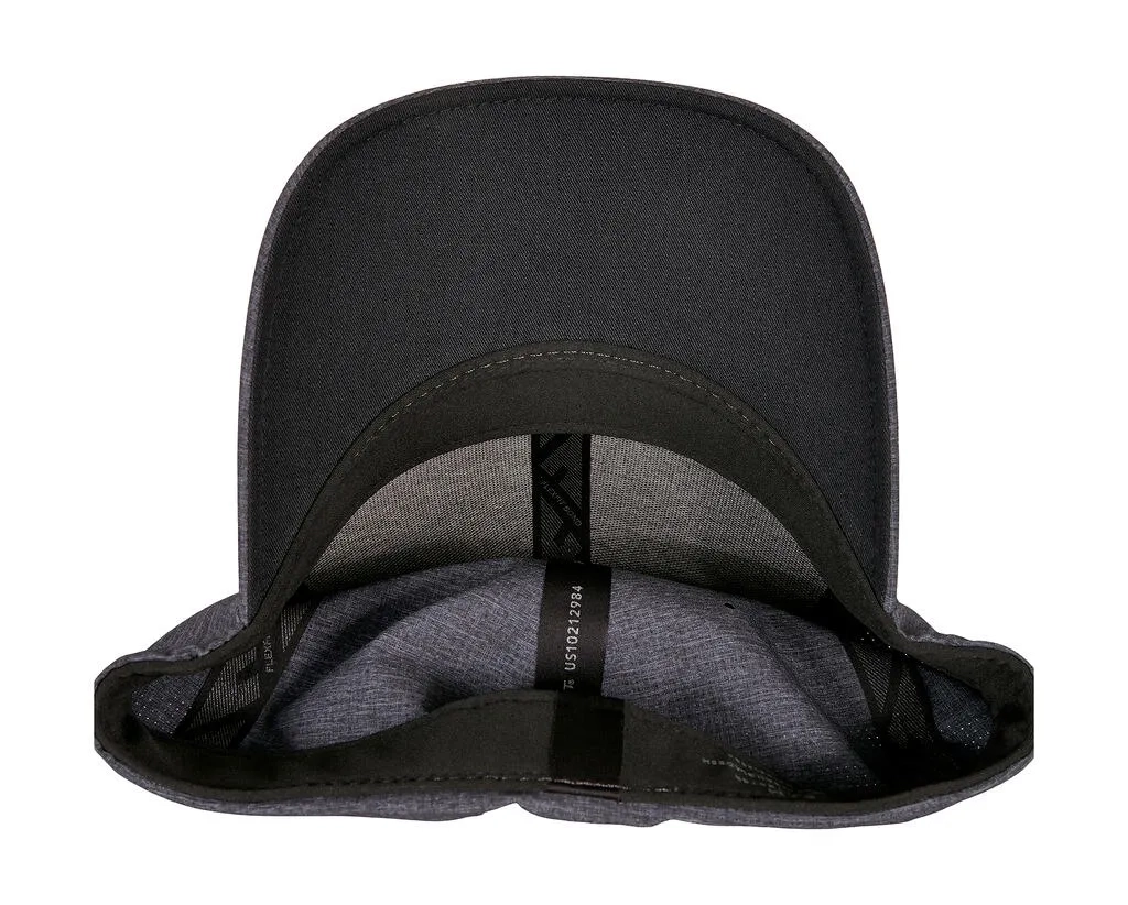 Flexfit Delta Carbon Cap