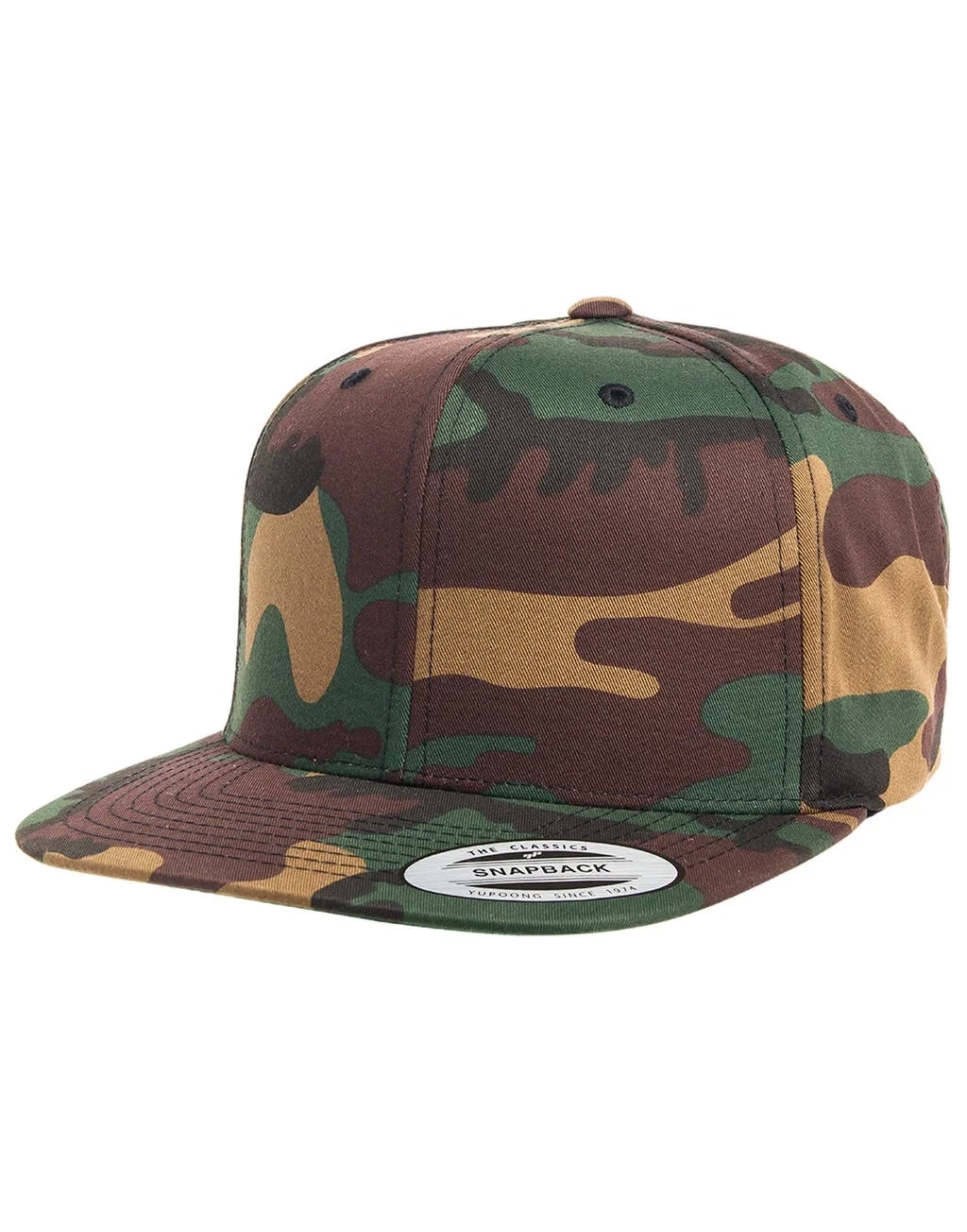 Classic Snapback in Camo