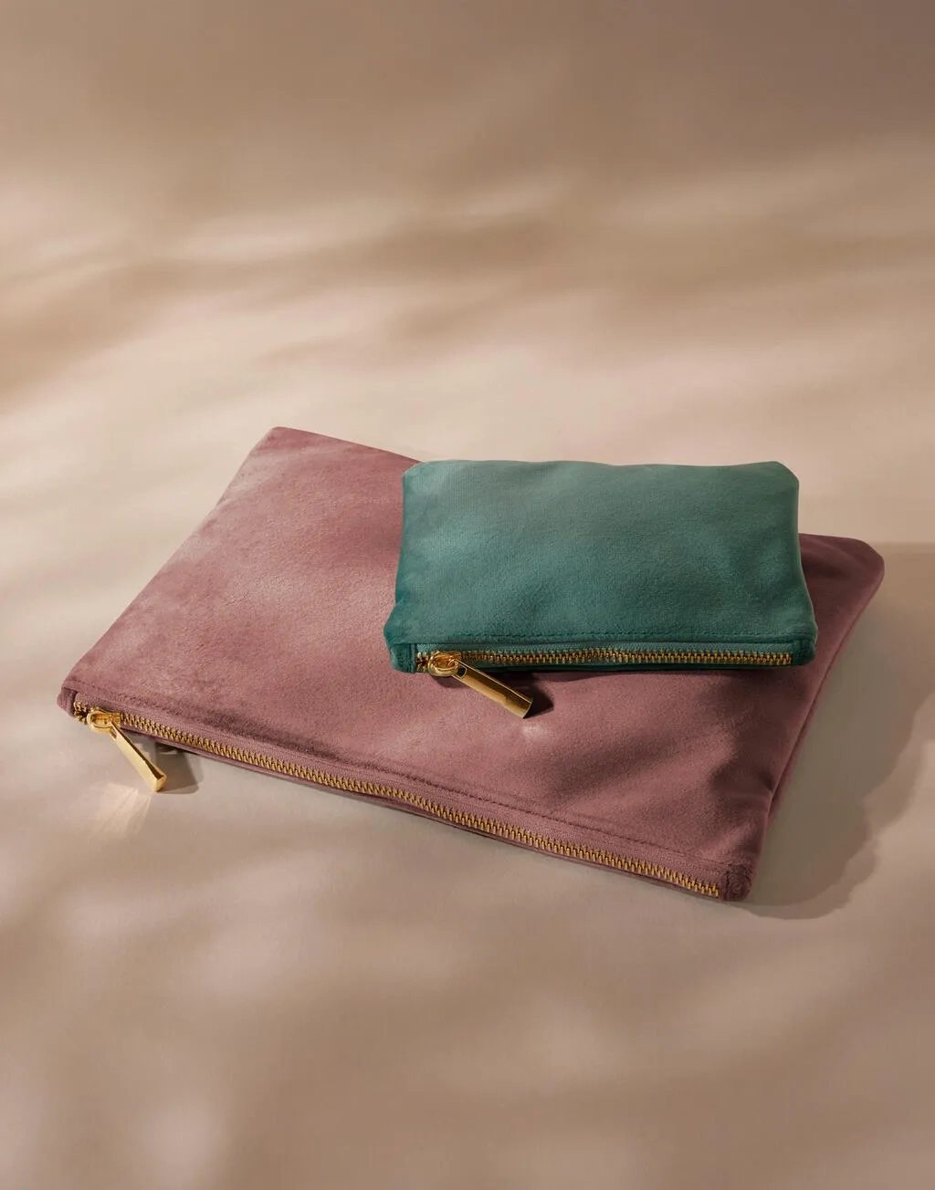 Velvet Accessory Pouch