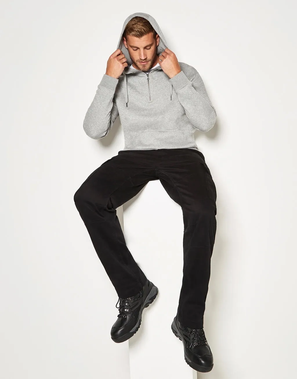 Regular Fit 1/4 Zip Hoodie