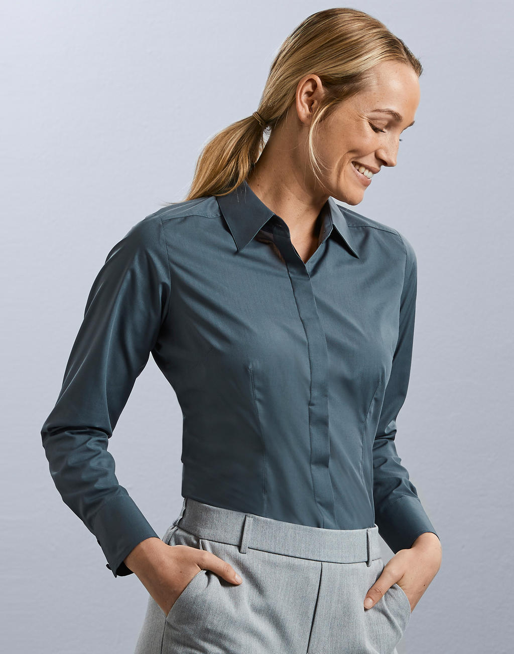 Ladies` LS Fitted Poplin Shirt