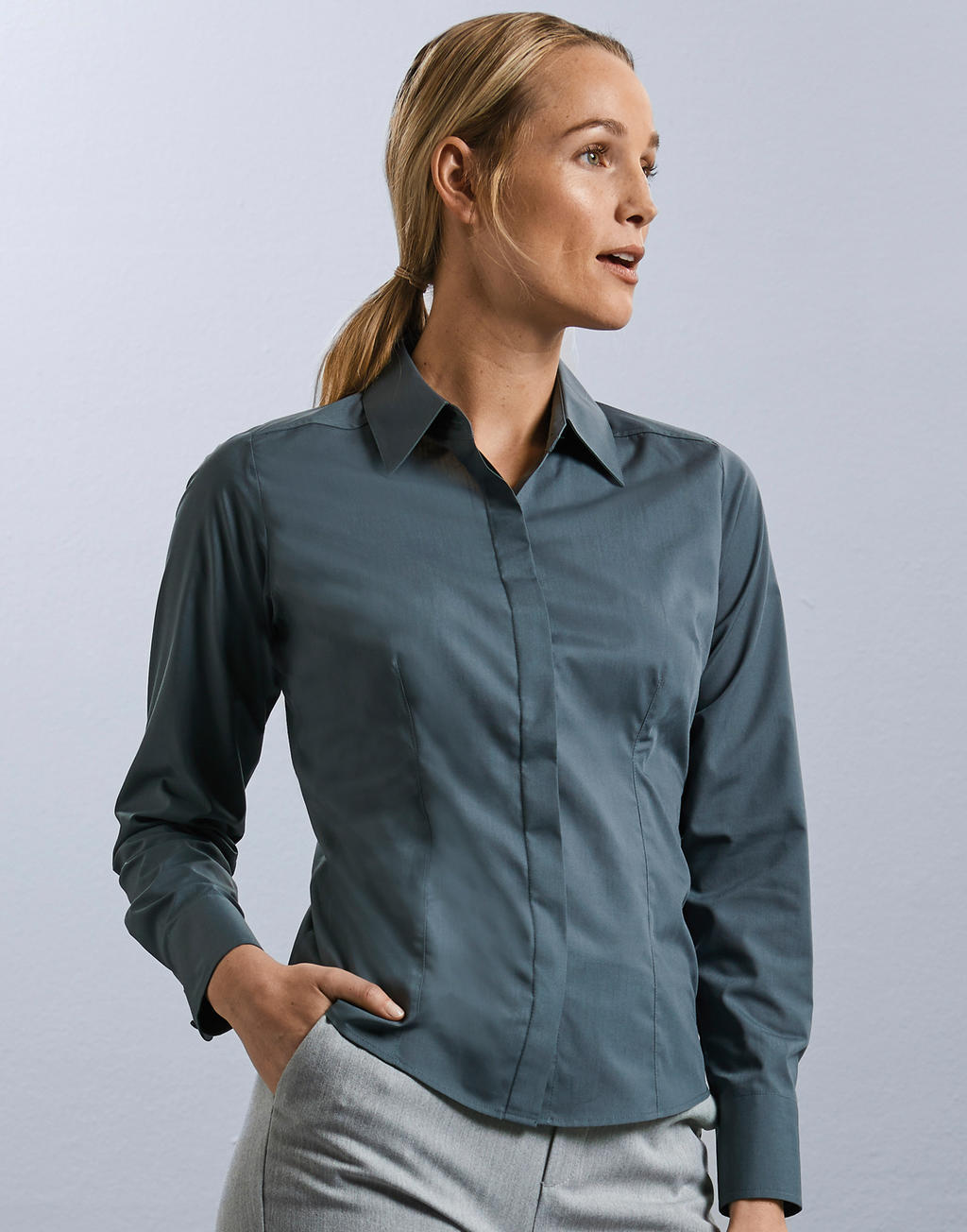 Ladies` LS Fitted Poplin Shirt