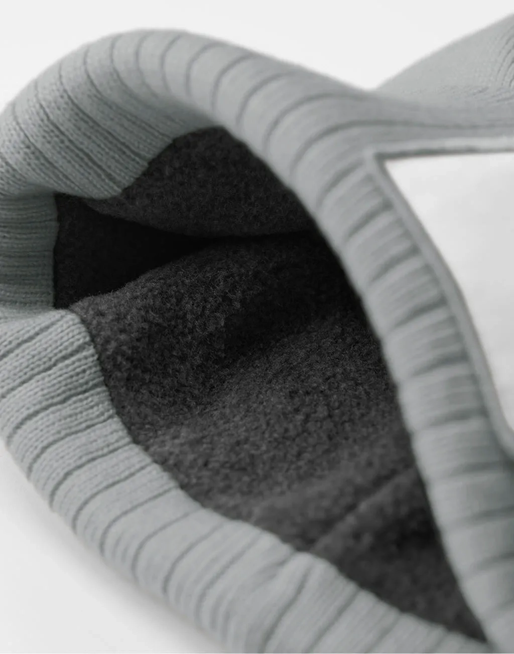 Appliqué Patch Pom Beanie