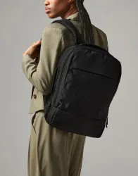 Q-Tech Charge Convertible Backpack