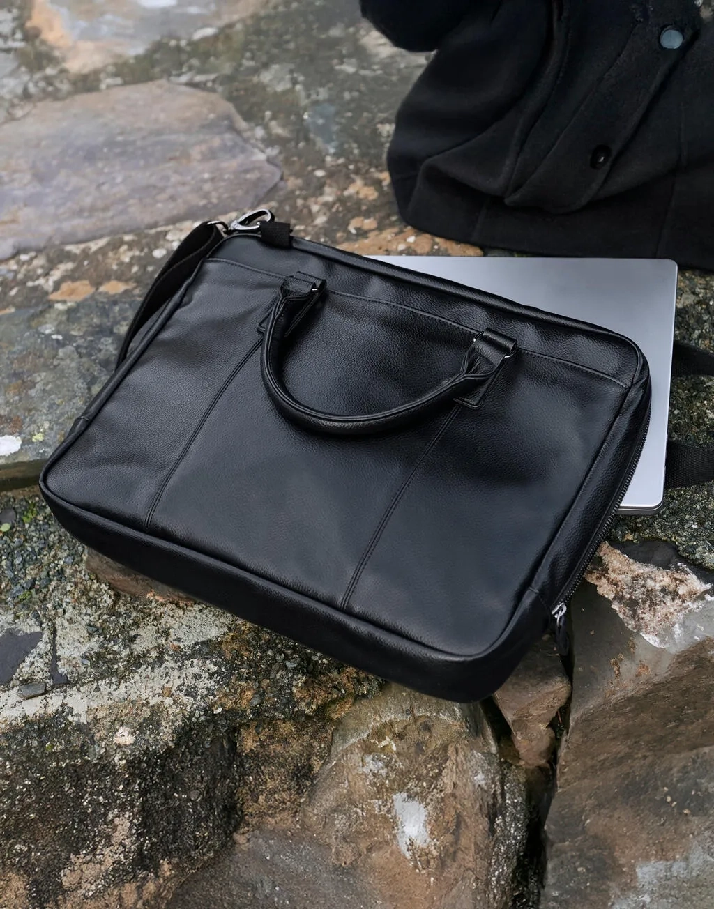 NuHide™ Slimline Laptop Brief