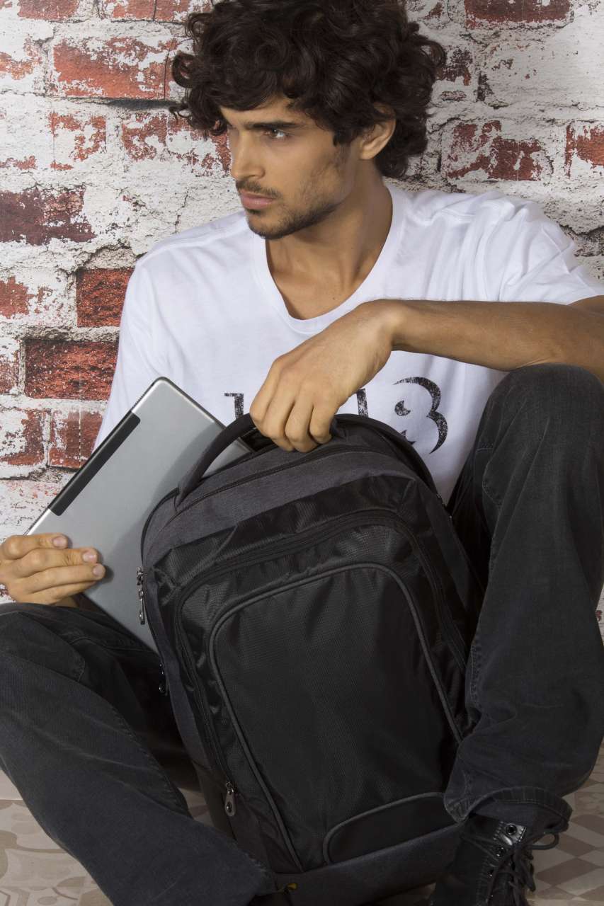 BUSINESS LAPTOP BACKPACK