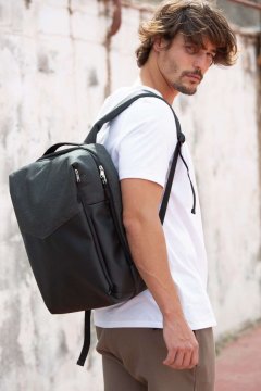 BUSINESS BACKPACK